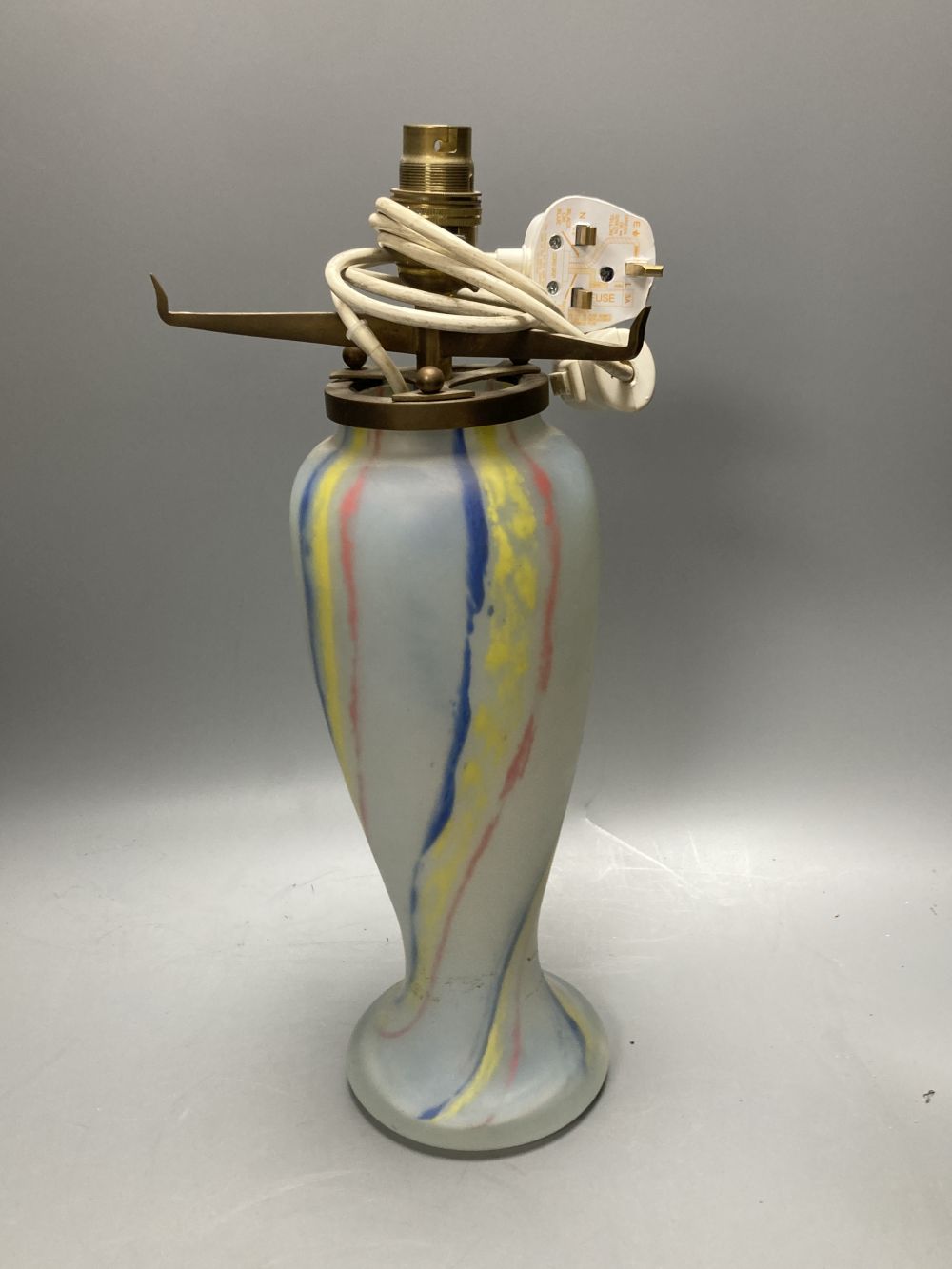 An Sabino Verrier dart marbled glass mushroom lamp, script signature underside, overall 53cm